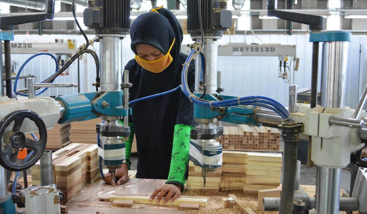 Manufacturing Manufacturing